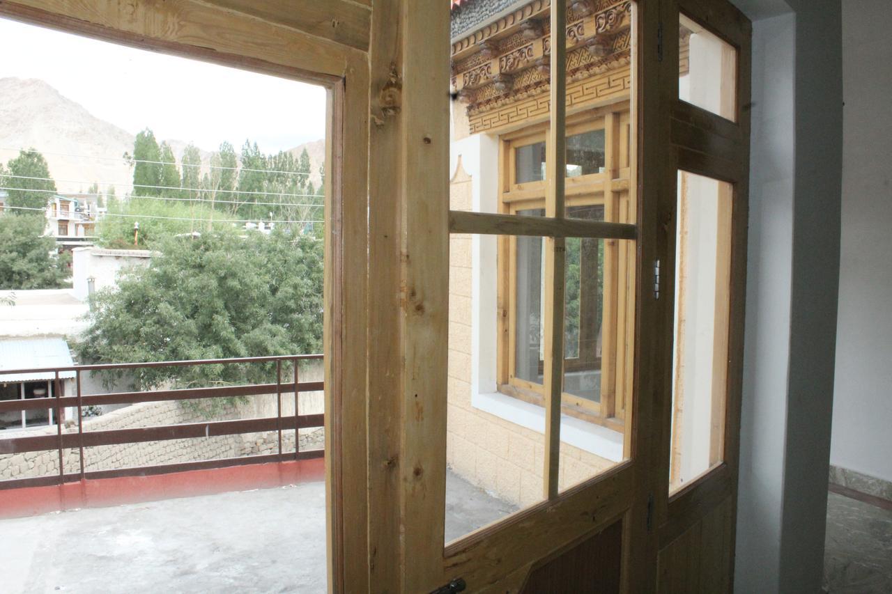 Hotel Kasdar Ladakh Λεχ Εξωτερικό φωτογραφία